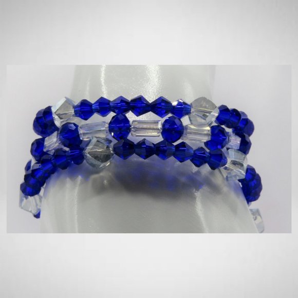 CONTESSA IN BLUE Beaded Jewelry Set - Picture 5 of 6